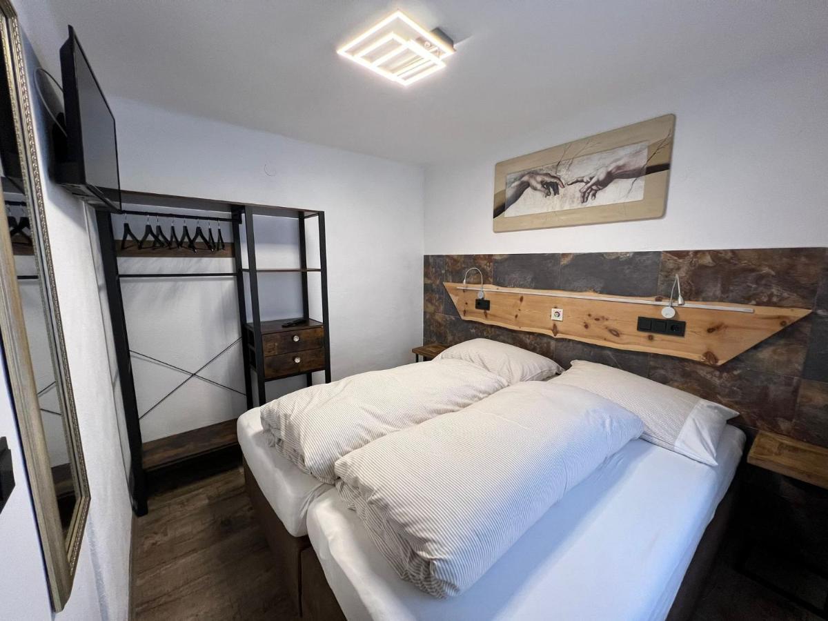 Haus Eder Steiner Bed & Breakfast Saalbach-Hinterglemm Dış mekan fotoğraf