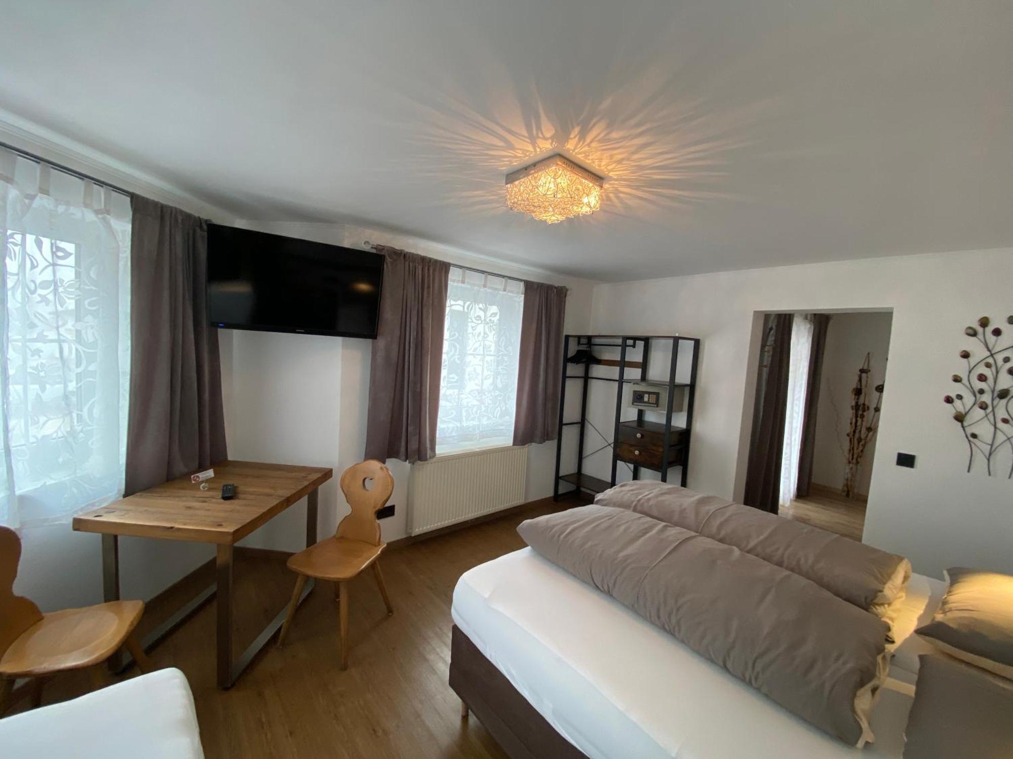 Haus Eder Steiner Bed & Breakfast Saalbach-Hinterglemm Dış mekan fotoğraf